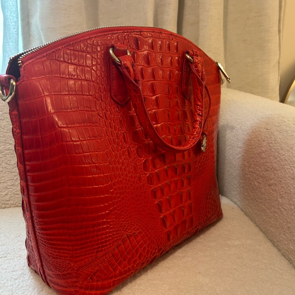 Brahmin Large Duxbury Red Melbourne Satchel w/ dust bag and strap - Picture 2 of 5